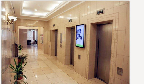 新一代的智能顯示設(shè)備(液晶廣告機(jī))產(chǎn)品的適用環(huán)境簡(jiǎn)介